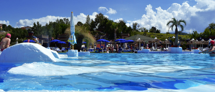 Lettini in acqua